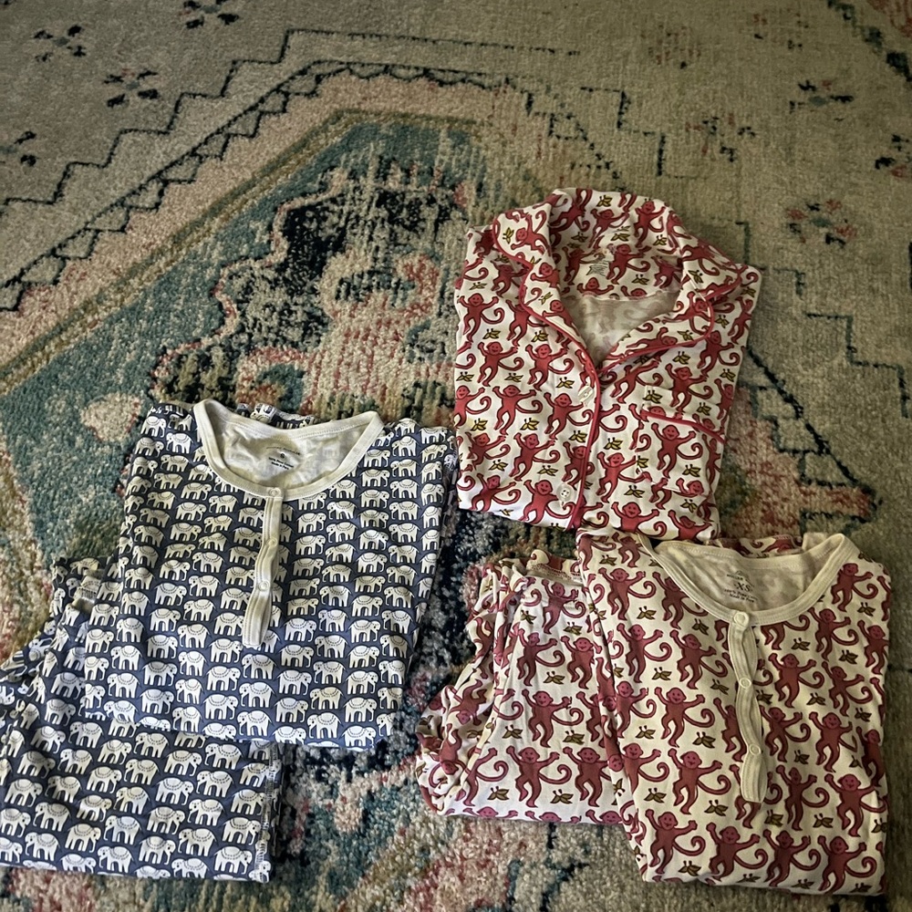 Roller Rabbit pajamas size xs and small